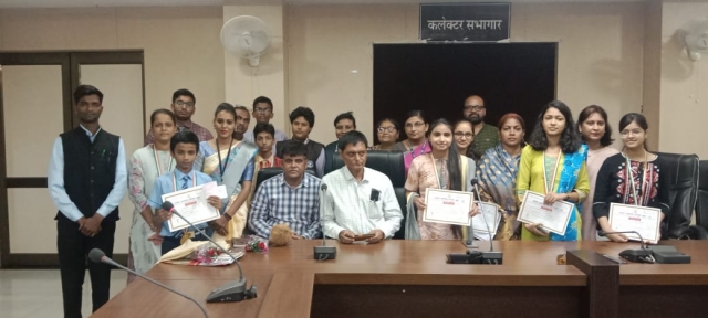 PSY Meritorious honor in Rewa Collector
